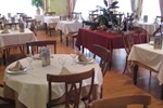 Отель Hotel Restaurante San Roque Отель Hotel Restaurante San Roque