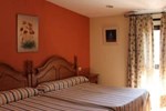 Отель Hotel Doña Aldonza Отель Hotel Doña Aldonza