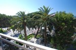 Отель Hotel Planas Отель Hotel Planas