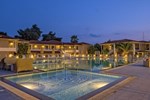 Отель Lagomandra Beach Hotel Отель Lagomandra Beach Hotel