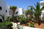 Отель Kyknos Beach Hotel and Bungalows Отель Kyknos Beach Hotel and Bungalows