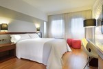 Отель Tryp Santiago Отель Tryp Santiago