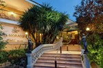 Отель La Moraleja Hotel Отель La Moraleja Hotel