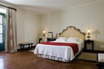 Отель NH Palacio de Ferrera Отель NH Palacio de Ferrera