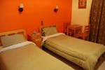 Хостел May Fair Hostel Хостел May Fair Hostel