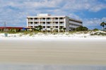 Отель Holiday Isle Oceanfront Resort Отель Holiday Isle Oceanfront Resort