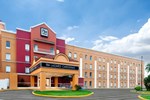 Отель NH Lazaro Cardenas Отель NH Lazaro Cardenas