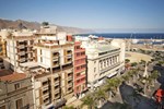Отель Hotel Adonis Plaza Отель Hotel Adonis Plaza