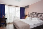 Отель L'Ermitage Hotel Отель L'Ermitage Hotel