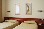 Отель Hotel Delfina Отель Hotel Delfina