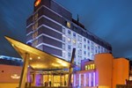 Отель Crowne Plaza London - Gatwick Airport Отель Crowne Plaza London - Gatwick Airport