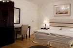 Отель Hotel Viktoria Отель Hotel Viktoria