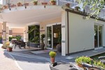 Отель Hotel La Ninfea Отель Hotel La Ninfea