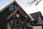 Отель YHA Lee Valley Отель YHA Lee Valley