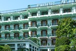 Отель Hotel Majestic Palace Отель Hotel Majestic Palace