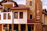 Отель Family Hotel Silvestar Отель Family Hotel Silvestar