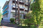 Отель Hotel Manuela Отель Hotel Manuela