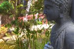 Отель Dinah's Garden Hotel Отель Dinah's Garden Hotel