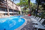 Отель Hotel La Meridiana Отель Hotel La Meridiana
