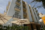 Отель Hotel Quisisana Отель Hotel Quisisana