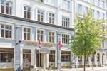 Отель Hotel Opera Отель Hotel Opera