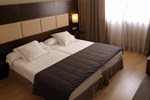 Отель Sercotel Cuatro Postes Отель Sercotel Cuatro Postes