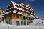 Отель Hotel Zbójnicówka Отель Hotel Zbójnicówka
