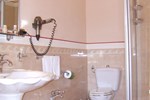 Отель Hotel Estée Отель Hotel Estée