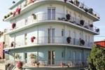 Отель Hotel Venezia Отель Hotel Venezia