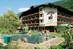 Отель Familiengut Hotel Burgstaller Отель Familiengut Hotel Burgstaller