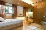 Отель Dynasty Inn Отель Dynasty Inn