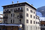 Отель Hotel Capitani Отель Hotel Capitani