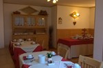 Отель Hotel Garnì Sant'Antonio Отель Hotel Garnì Sant'Antonio