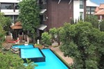 Отель Kodchasri Thani Hotel Отель Kodchasri Thani Hotel
