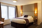 Отель Premier Inn Birmingham Central (Hagley Road) Отель Premier Inn Birmingham Central (Hagley Road)