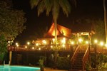 Отель Harry's Bungalows & Restaurant Отель Harry's Bungalows & Restaurant