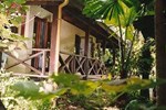 Отель Daintree Deep Forest Lodge Отель Daintree Deep Forest Lodge