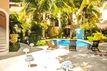 Отель The Bric Hotel Отель The Bric Hotel