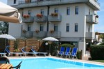 Отель Albergo Al Cacciatore Отель Albergo Al Cacciatore