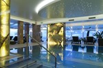 Отель Hotel zur Burg Отель Hotel zur Burg