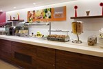 Отель Holiday Inn Express East Midlands Airport Отель Holiday Inn Express East Midlands Airport