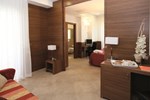 Отель Hotel Adlon Отель Hotel Adlon