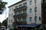 Отель Hotel Residence Garni Отель Hotel Residence Garni