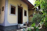 Гостевой дом Dana Guesthouse Bali Гостевой дом Dana Guesthouse Bali