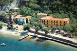 Отель Albergo Del Garda Отель Albergo Del Garda