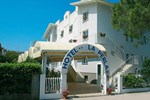 Отель Hotel La Perla Отель Hotel La Perla
