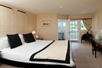 Отель Cults Hotel Отель Cults Hotel