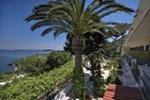 Отель Hotel Villa Ireos Отель Hotel Villa Ireos