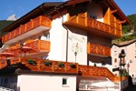 Отель Hotel Garnì Villanova Отель Hotel Garnì Villanova