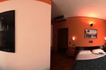 Отель Hotel Valentino Centro Storico Отель Hotel Valentino Centro Storico